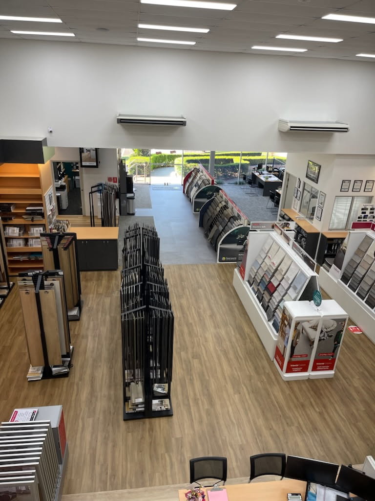 store-hoppens-floorworld-interior