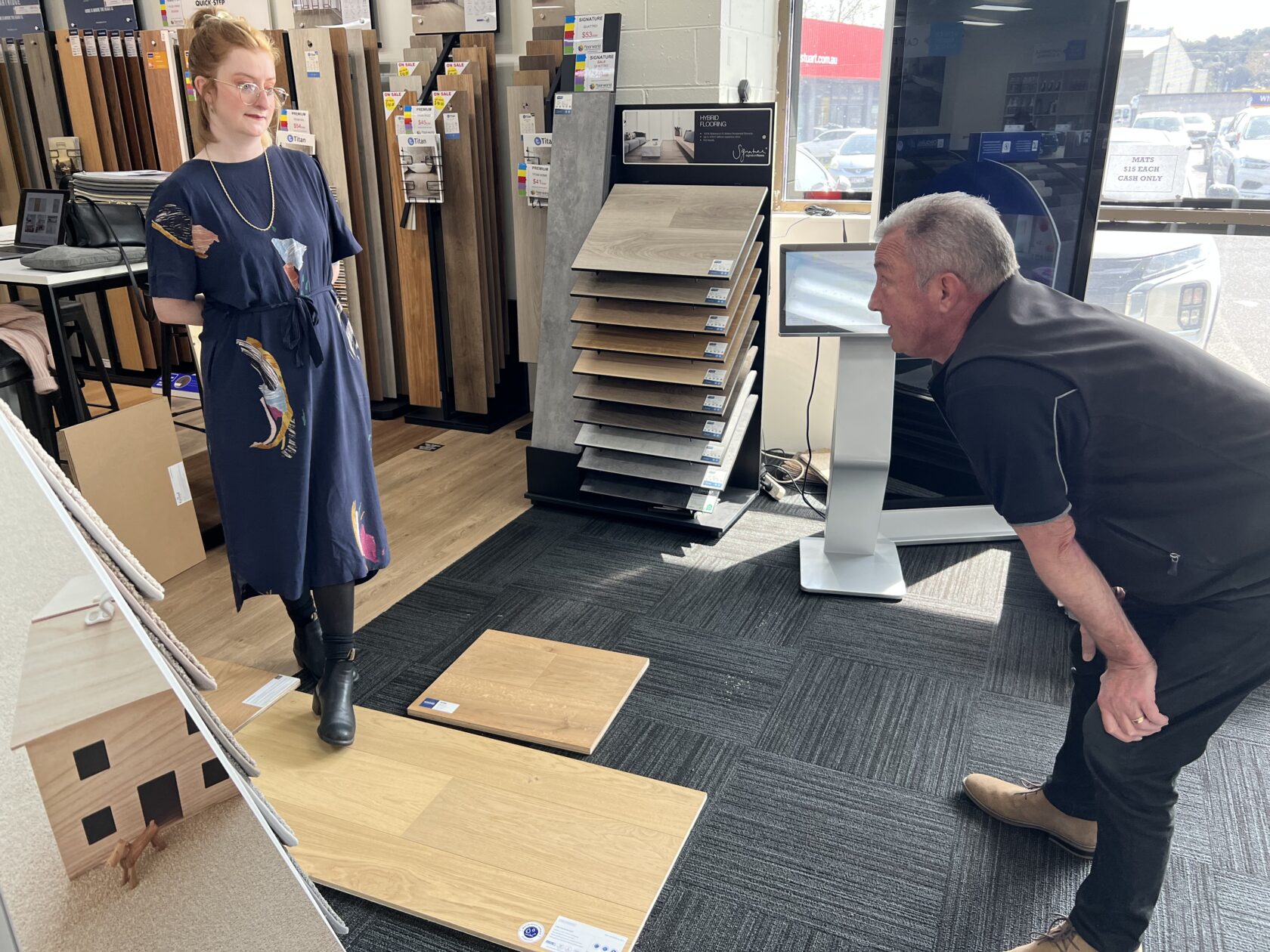 store-smiths-ringwood-floorworld-interior