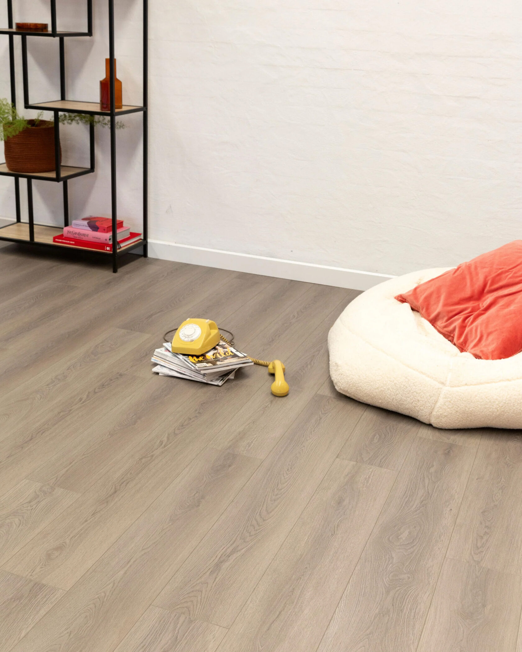 Queenstown 1.2 Laminate – Lifestyle Image 9 | Floorworld