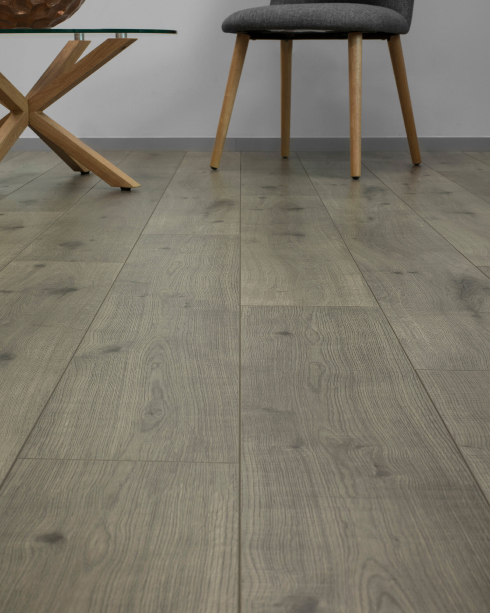 Reflections Lifestyle Laminate – Lifestyle Image 1 | Floorworld