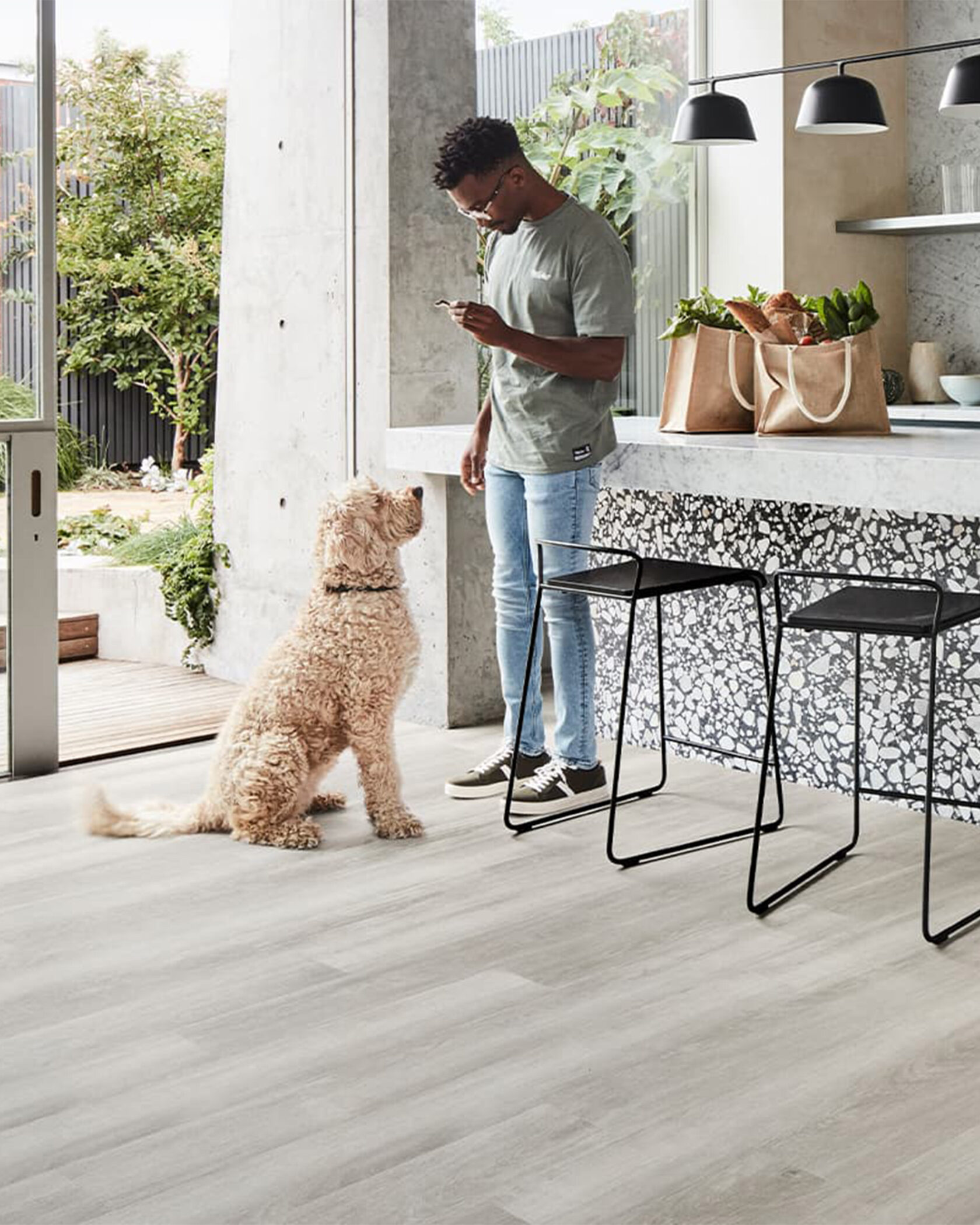 Regent 1500 Vinyl Plank – Lifestyle Image 1 | Floorworld