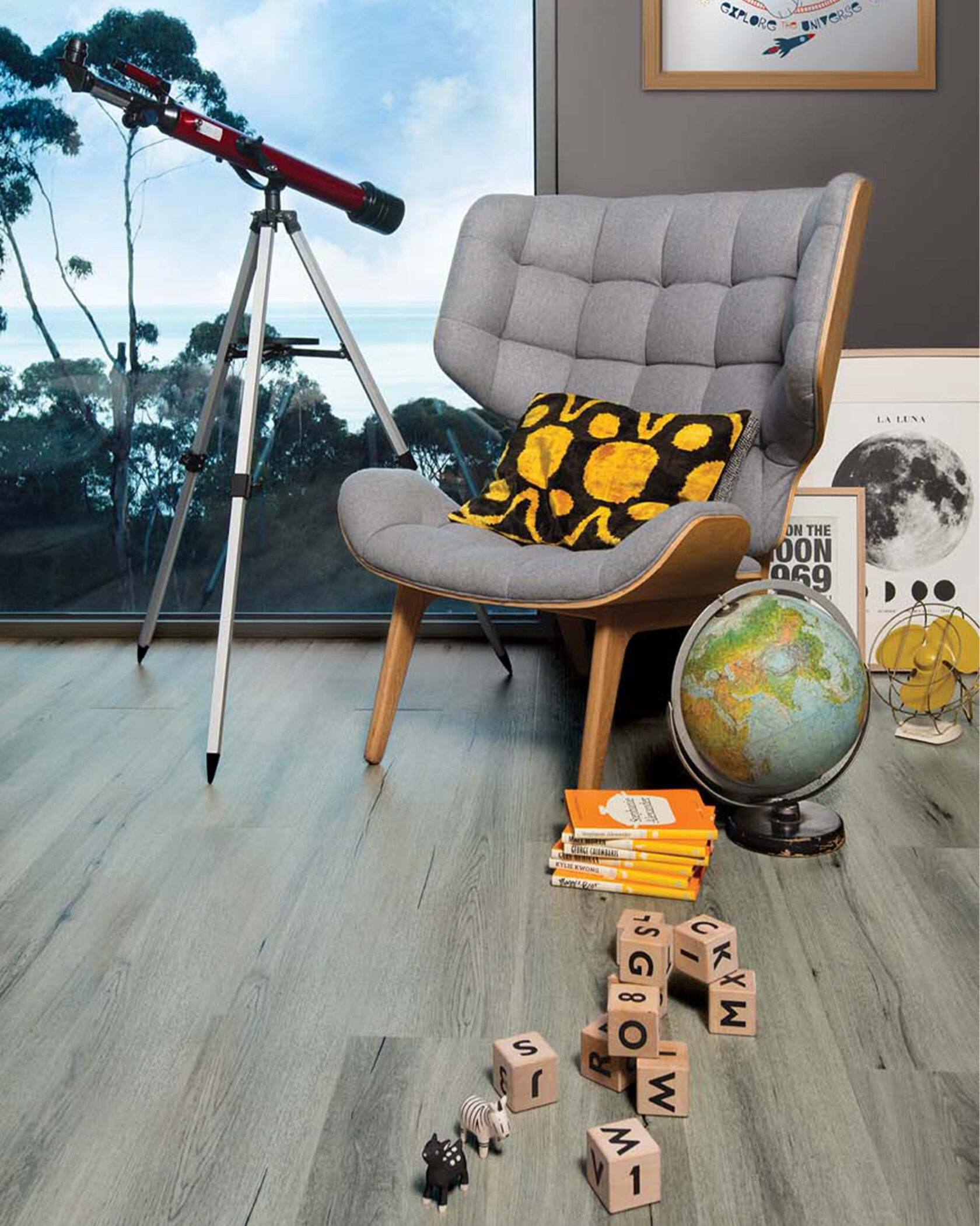 Natural Oak 5.0 Hybrid Flooring – Lifestyle Image 1 | Floorworld