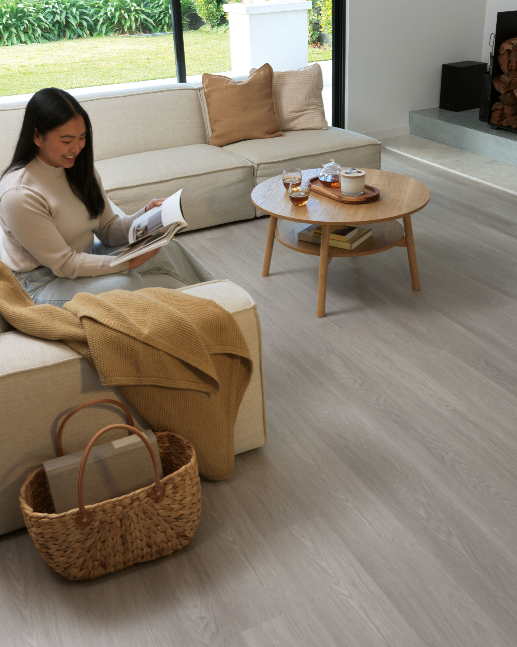Summerhill Vinyl 2.5 Vinyl Plank – Lifestyle Image 5 | Floorworld