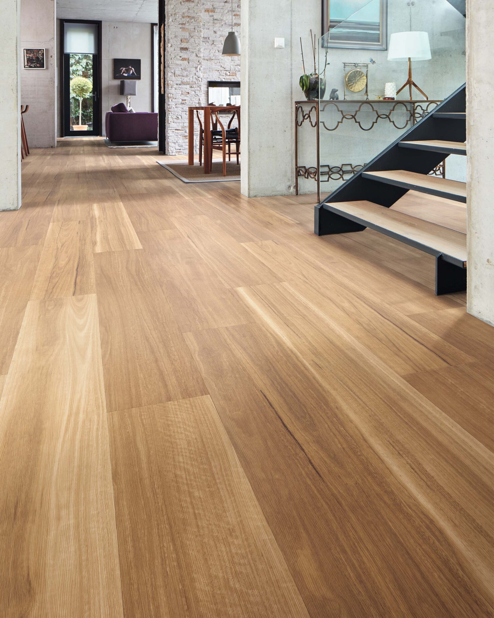 Looselay Longboards Vinyl Plank – Lifestyle Image 7 | Floorworld