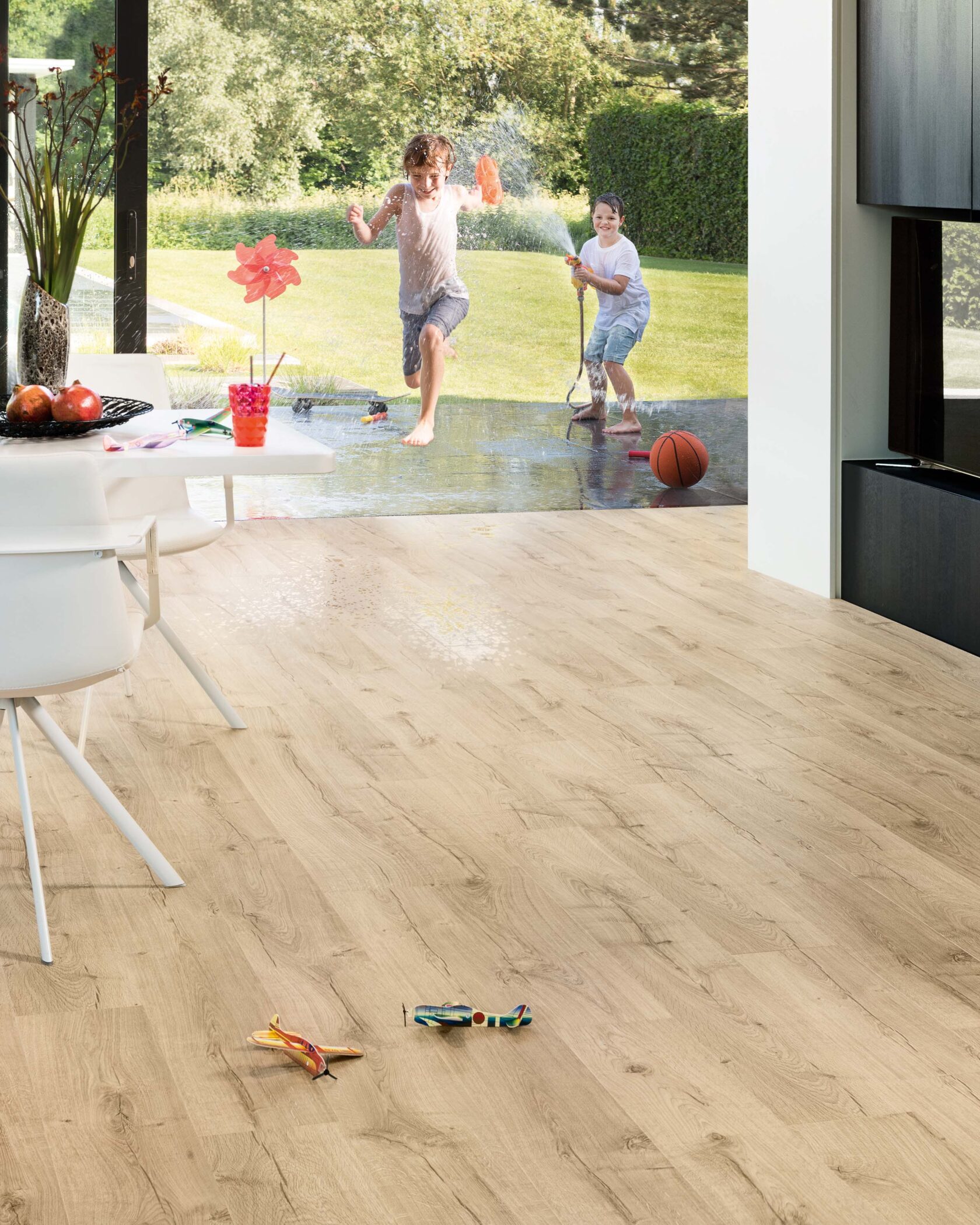 Impressive Ultra Laminate – Lifestyle Image 2 | Floorworld